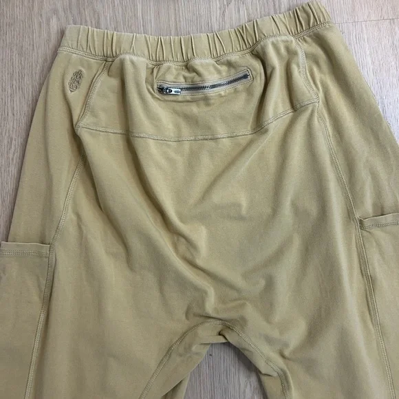 FP Movement by Free People Hot Shot in Camel S - Picture 8 of 9